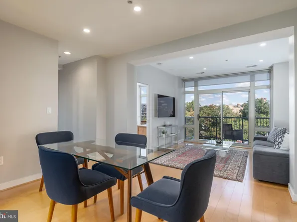 4025 Connecticut Ave NW APT 801, Washington, DC 20008
