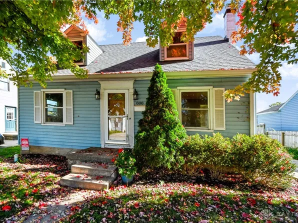 808 Swigart Dr, Fairborn, OH 45324