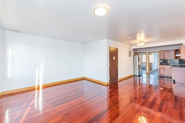 Rented by Modern Spaces | media 3