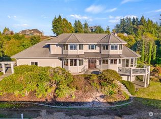 555 3rd Ln, Fox Island, WA