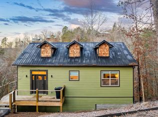 1719 Walker Trl, Sevierville, TN 37876