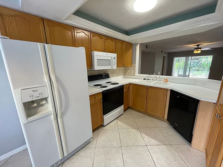 28231 Pine Haven Way #164 — Photo 4