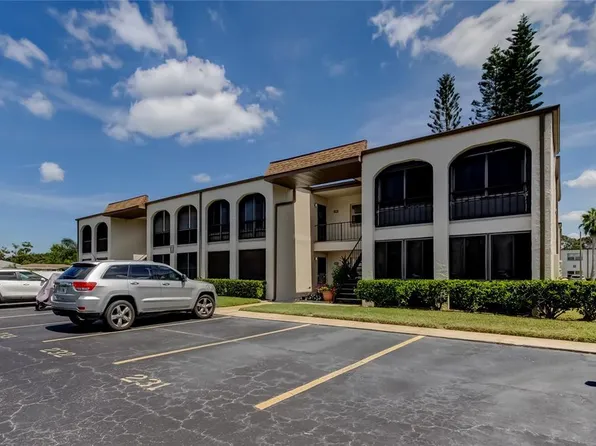 7701 Starkey Rd APT 236, Seminole, FL 33777