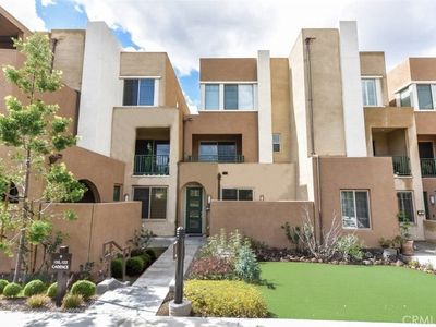 120 Cadence, Irvine, CA, 92618
