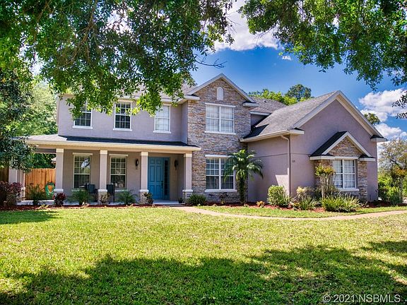 2nd image of 105 Glen Club Ct