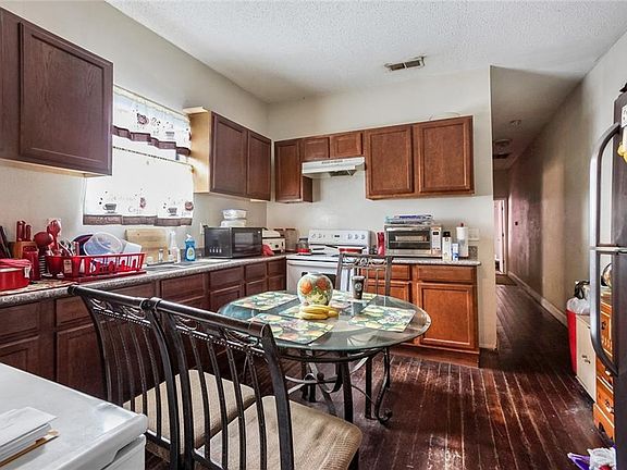 3rd image of 2560-62 N Tonti St