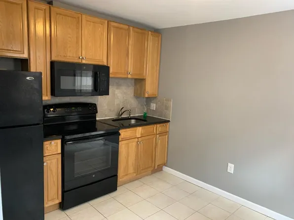 1325 Ellsworth St APT 2R, Philadelphia, PA 19147