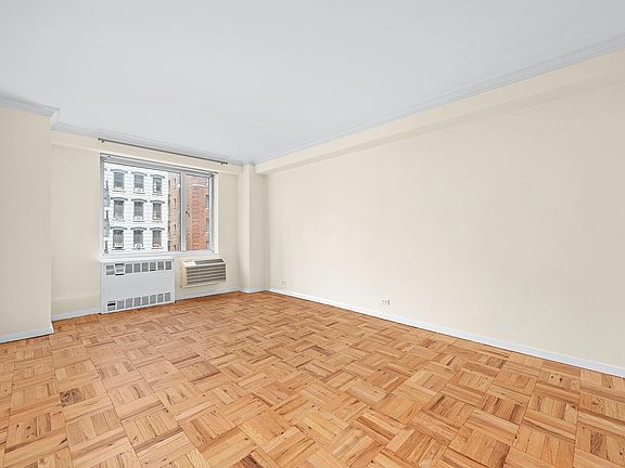 3rd image of 411 E 53rd St APT 4L