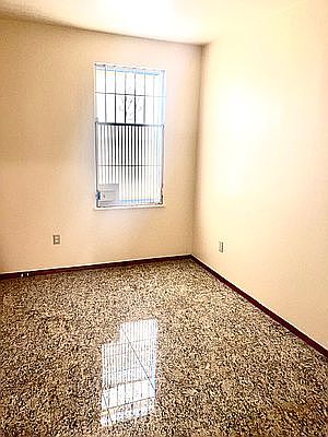 5th image of 158 E 107th St #1R