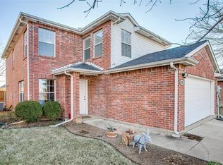 2043 Talon Dr, Lewisville, TX 75077