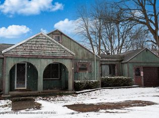 1808 W Jolly Rd, Lansing, MI 48910