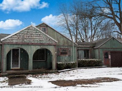 1808 W Jolly Rd, Lansing, MI, 48910