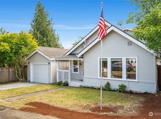 927 N 87th St, Seattle, WA 98103