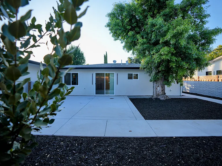 12548 Paseo Flores — Photo 22