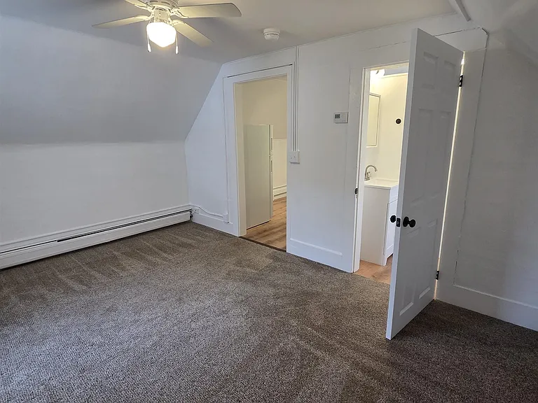 271 Main St — Photo 7