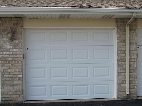 2nd image of 2005 W 75th Pl Unit 22