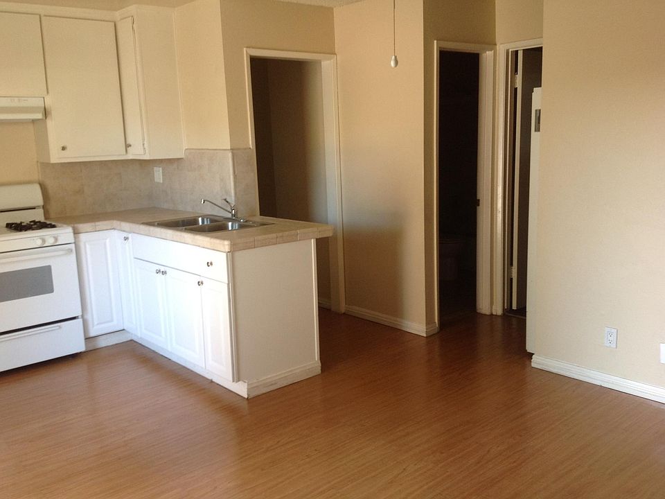 Kitchen viewing front bed and bath rooms