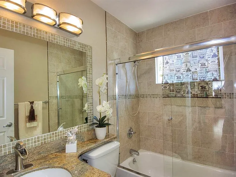 4675 Bianca Dr — Photo 10