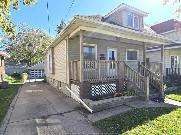 3515 Sandwich St, Windsor, ON N9C 1B6