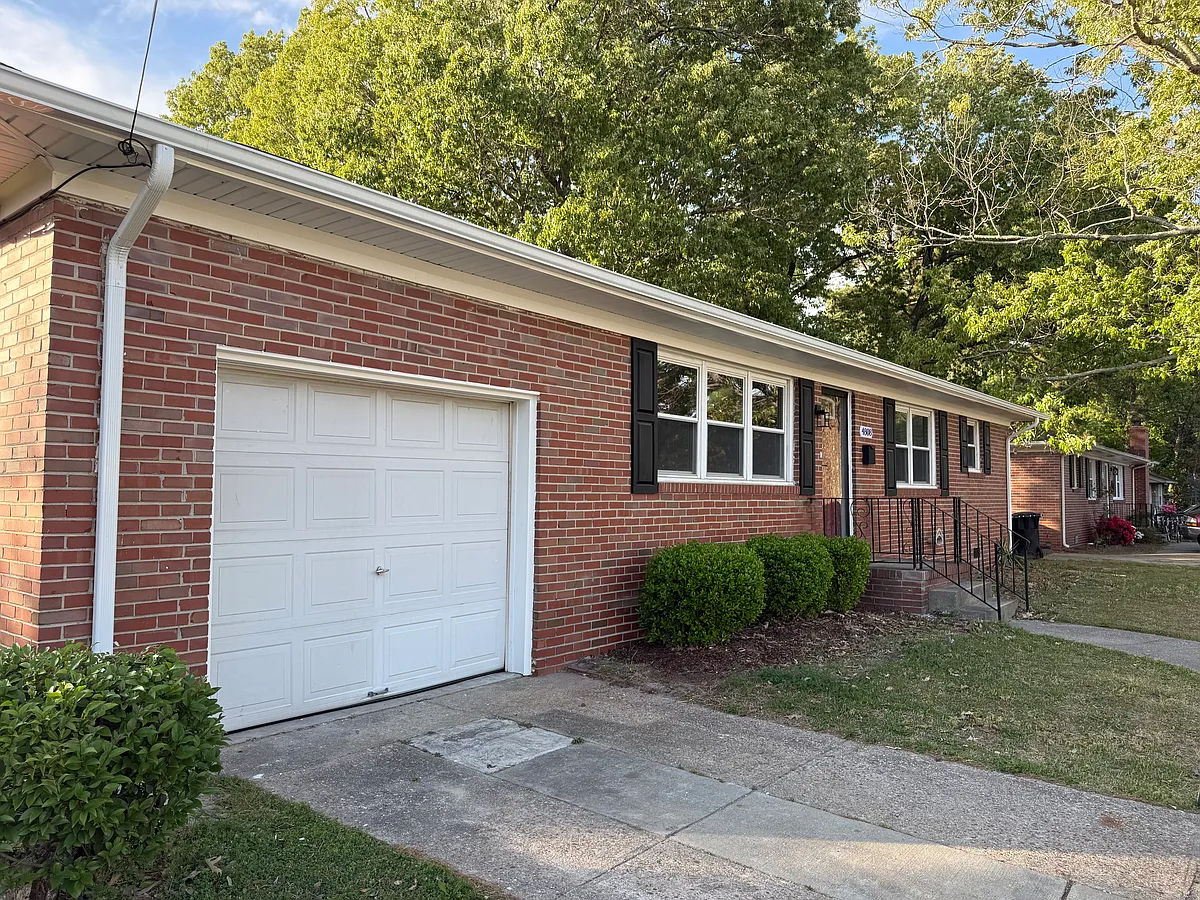 Building Photo - 4808 N Witchduck Rd