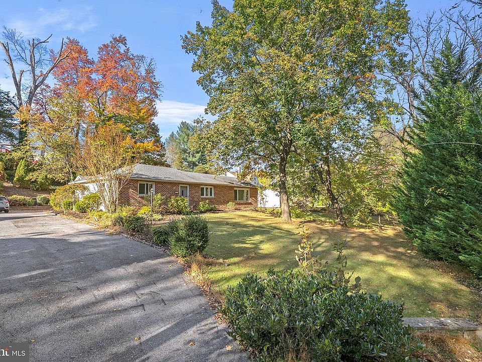 1st image of 123 E Knowlton Rd