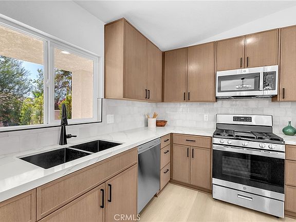 4th image of 9740 Capiland Rd