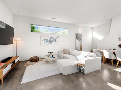 547 Vernon Ave, Venice, CA, 90291