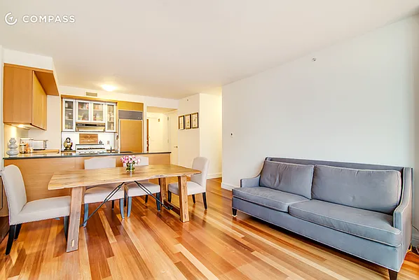 Sold by Compass | media 6