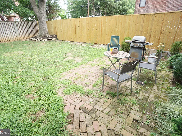 471 M St NW #A — Photo 10