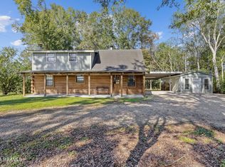1102 Toby Mouton Rd, Duson, LA 70529