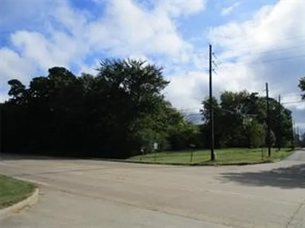 102B Old Bellevue Rd, Benton, LA 71006