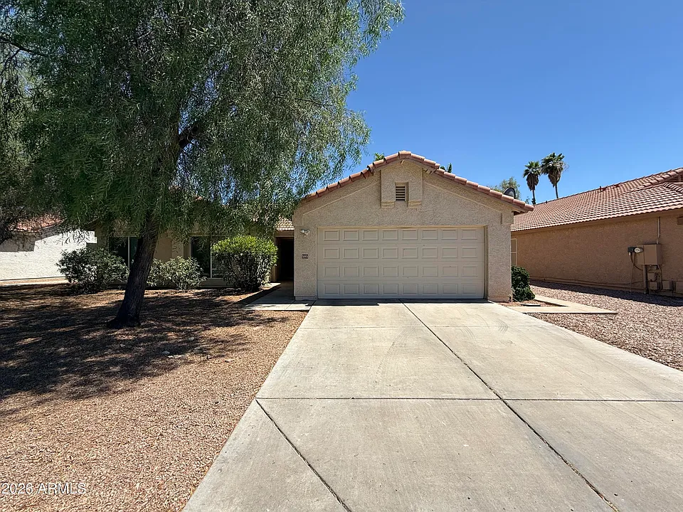 505 W Sereno Dr