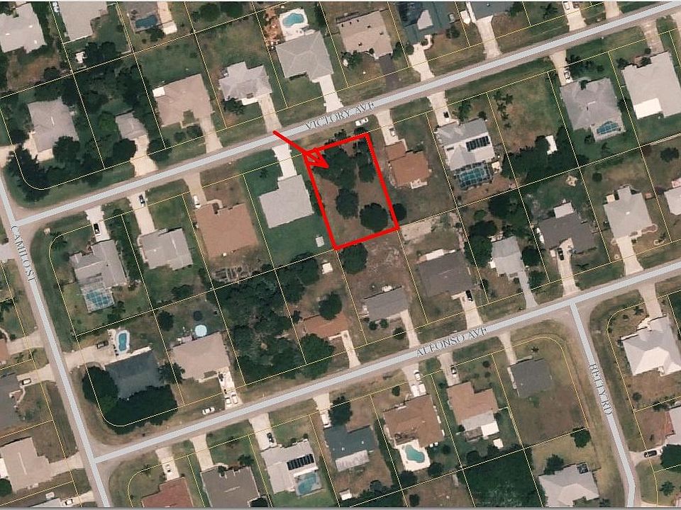 2nd image of 2442 SE Victory Av Avenue