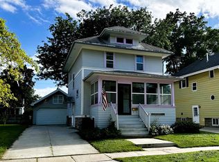 346 8th St, Fond Du Lac, WI 54935