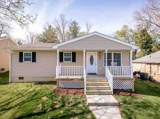 1418 B St, Waynesboro, VA 22980
