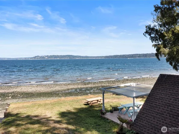 4968 SW Luana Lane, Vashon, WA 98070
