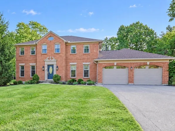824 Shawnee Trace Ct, Cincinnati, OH 45255