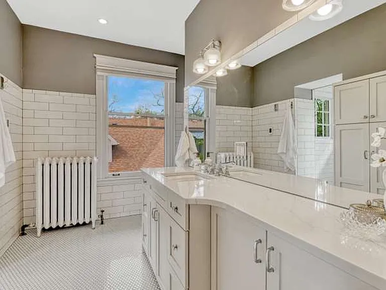 777 N Williams St — Photo 3