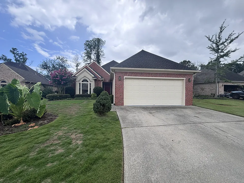 256 Crest Lake Dr