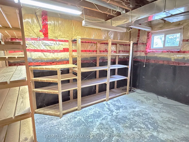 7 Talisman Cres — Photo 18