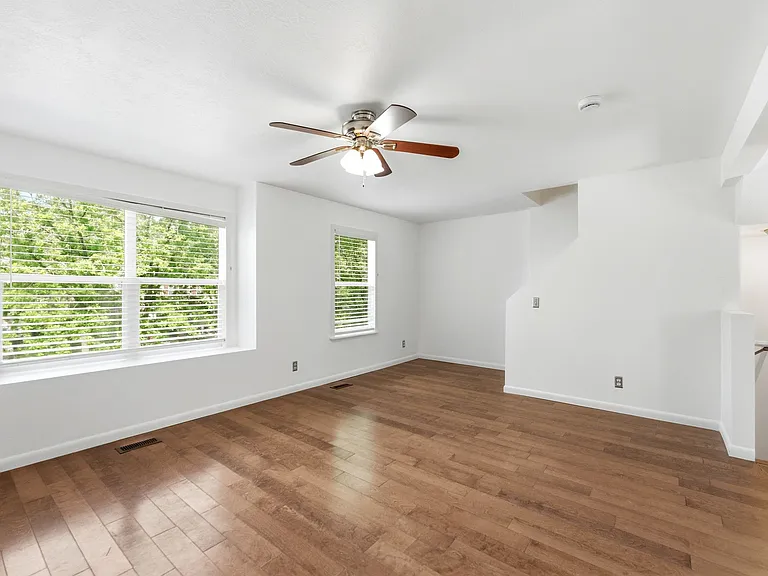 622 N Royal Troon Way — Photo 11