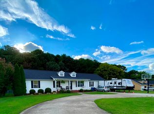 565 8th St NW, Arab, AL 35016