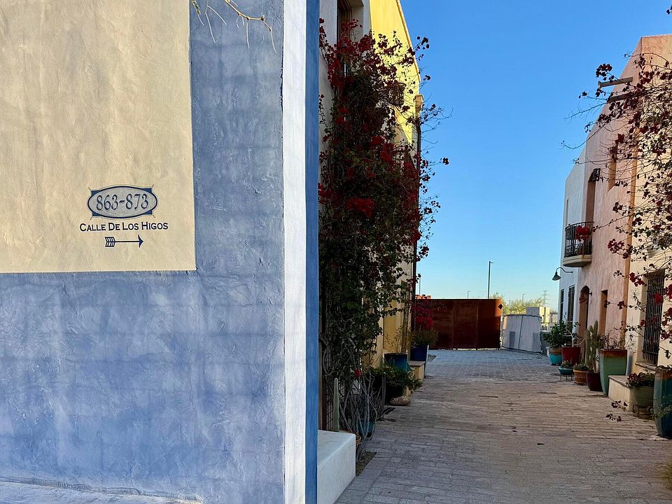 1st image of 869-871 W Calle De Los Higos #97