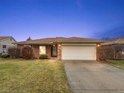 37107 Highlite Dr, Sterling Heights, MI, 48310