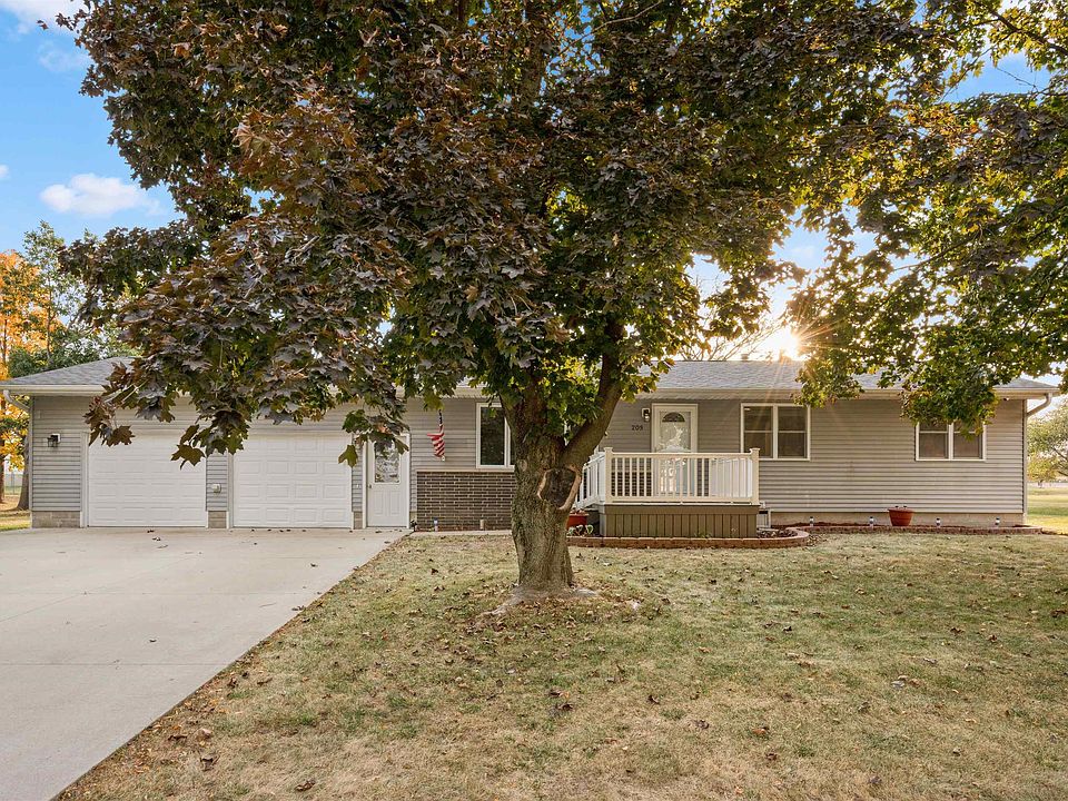 1st image of 209 Rainbow Dr