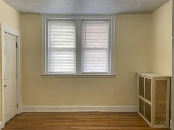 143 Shawmut St #1, Chelsea, MA 02150