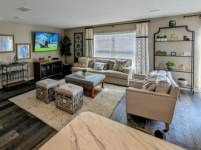 1825 Wilson Prairie Cir — Photo 50