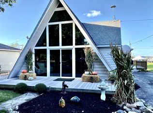 8679 Shrock Rd, Lakeside Marblehead, OH 43440