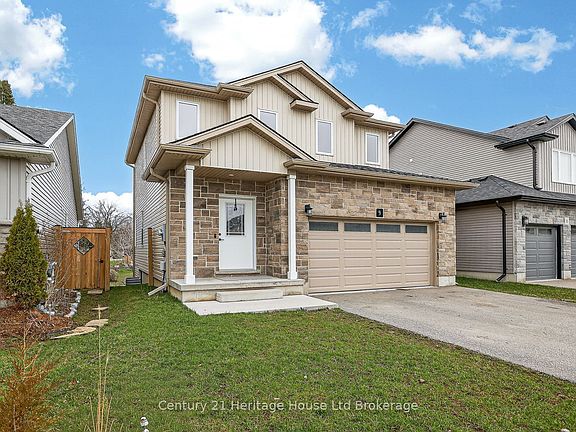 4th image of 9 Reeves Rd
