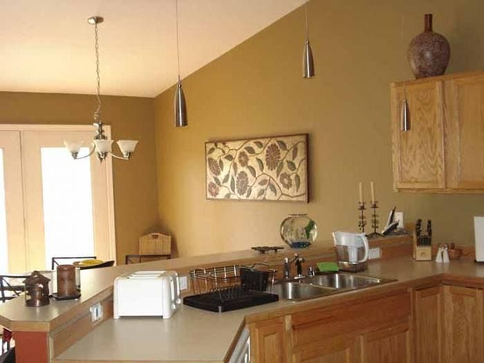 Dining Room & Kitchen
